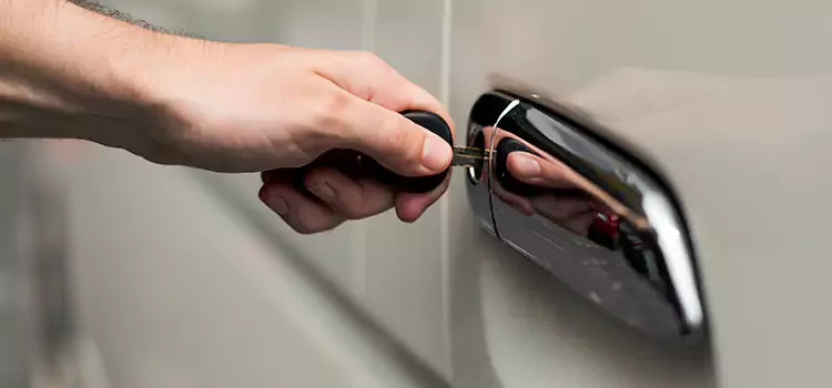 Why Choose Our Auto Locksmith Team in Kearney, NE?