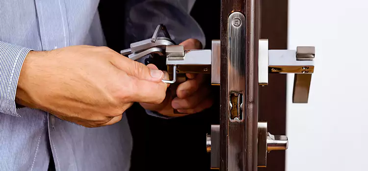 Commercial Door Lock Repair Kearney