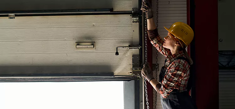 Addressing Common Garage Door Stoppage Issues in Kearney, NE