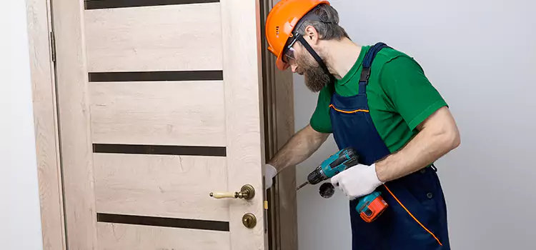 Replace Internal Door Handle with Lock Kearney