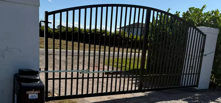 Driveway Fence Repair Kearney